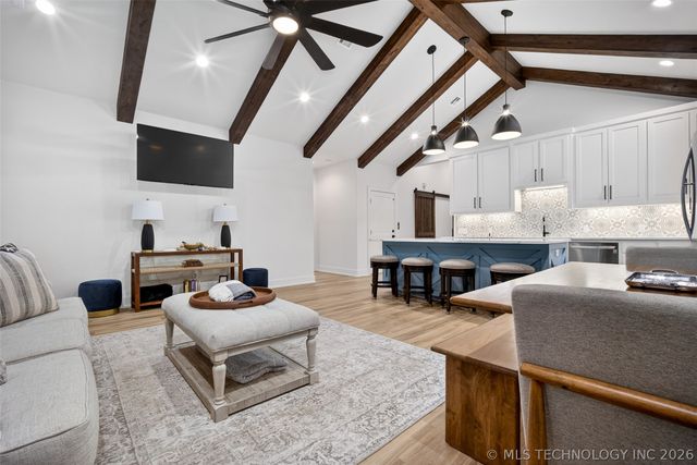 5161 Tower Drive, Kingston, OK 73439