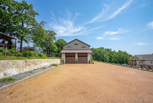5161 Tower Drive, Kingston, OK 73439