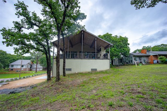 5161 Tower Drive, Kingston, OK 73439