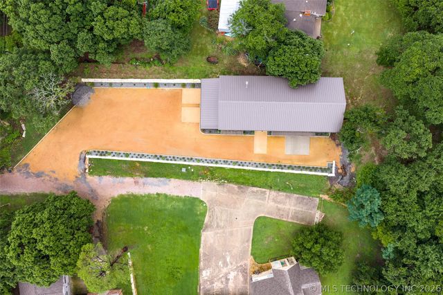 5161 Tower Drive, Kingston, OK 73439