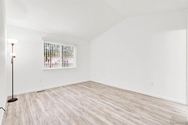 41057 Glenleven Court, Clinton Township, MI 48038