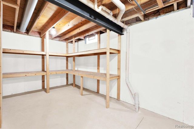 41057 Glenleven Court, Clinton Township, MI 48038