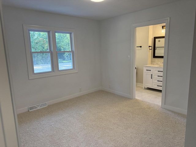 14120 W Howard AVENUE, New Berlin, WI 53151