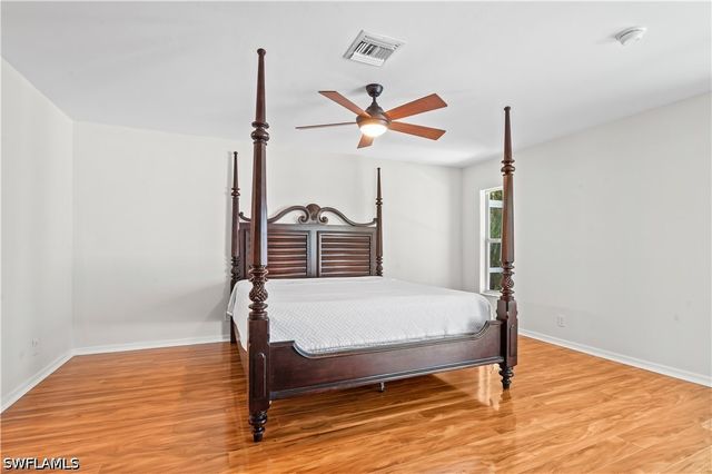 3805 SW 1st TER, Cape Coral, FL 33991