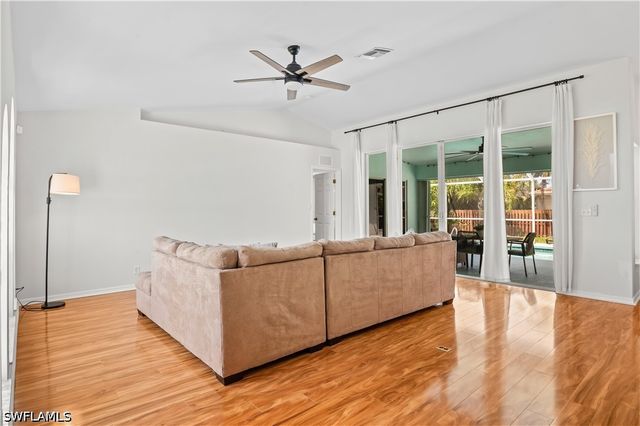 3805 SW 1st TER, Cape Coral, FL 33991