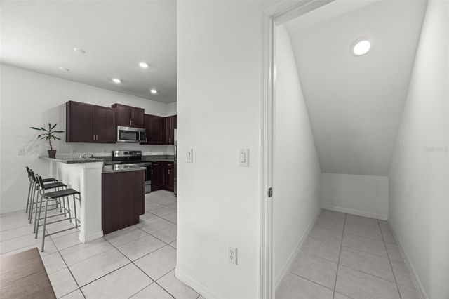 14560 EASY GOER STREET, Sun City Center, FL 33573