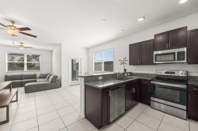 14560 EASY GOER STREET, Sun City Center, FL 33573