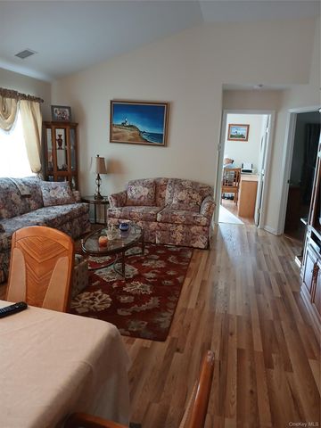 5127 Village Circle E, Manorville, NY 11949