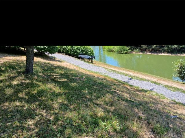 5127 Village Circle E, Manorville, NY 11949