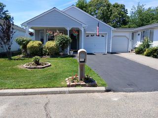5127 Village Circle E, Manorville, NY 11949