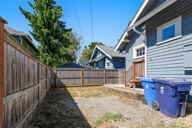 1216 S 4th Street, Tacoma, WA 98405