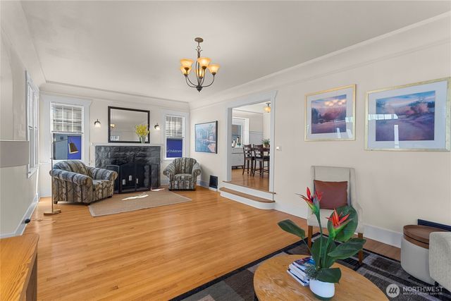1216 S 4th Street, Tacoma, WA 98405