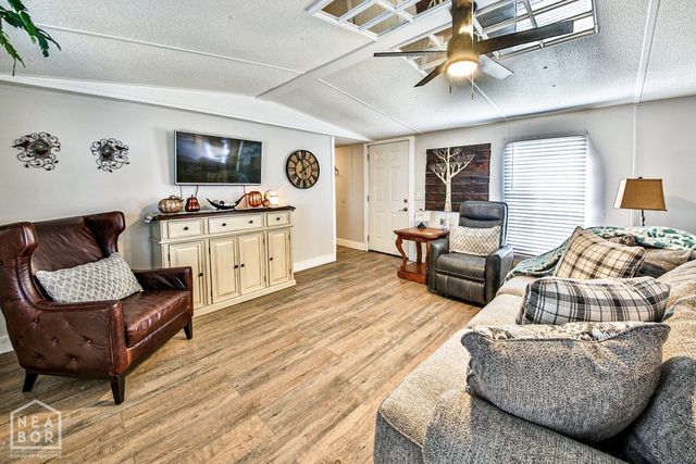 3934 N County Road 17, Leachville, AR 72438