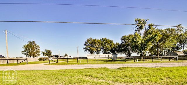 3934 N County Road 17, Leachville, AR 72438