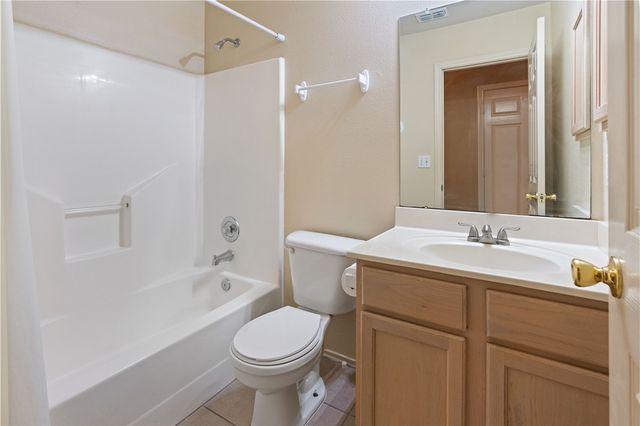 3105 Halifax Dr, Corpus Christi, TX 78414