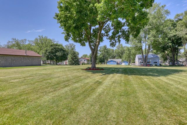 24519 84th STREET, Salem, WI 53168