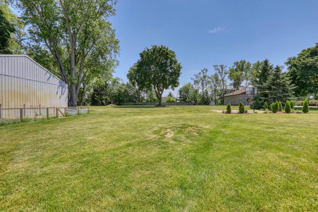 24519 84th STREET, Salem, WI 53168