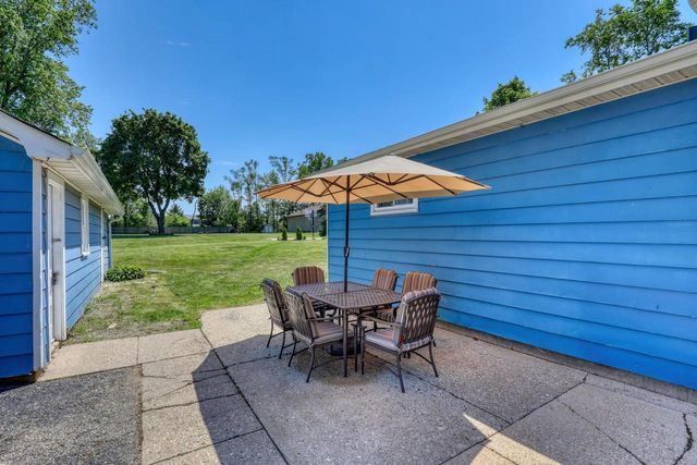24519 84th STREET, Salem, WI 53168