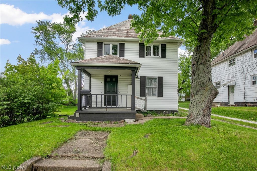 1424 S Liberty Avenue, Alliance, OH 44601