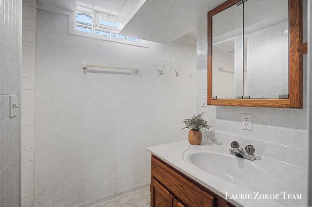 1458 10th Street Nw, City Of Grand Rapids, MI 49504