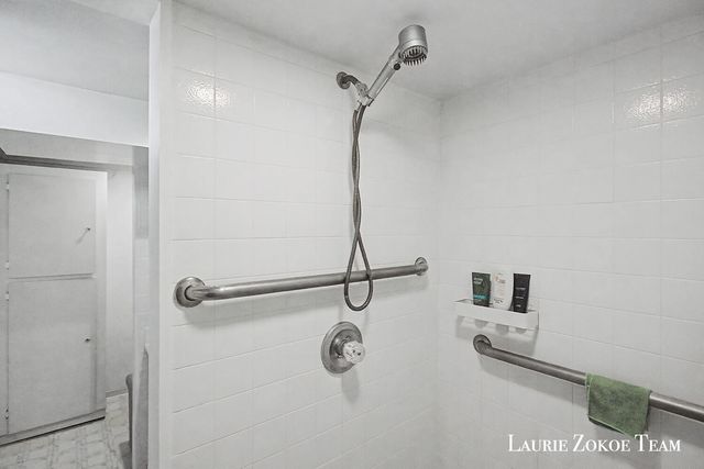 1458 10th Street Nw, City Of Grand Rapids, MI 49504