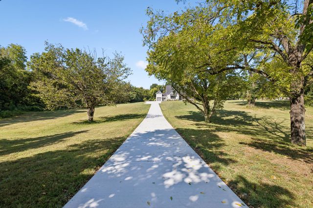 1709 Wilson Pike, Brentwood, TN 37027
