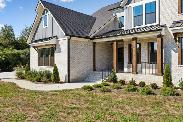 1709 Wilson Pike, Brentwood, TN 37027