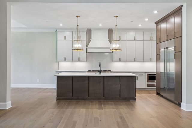 1709 Wilson Pike, Brentwood, TN 37027