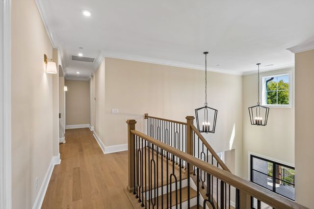 1709 Wilson Pike, Brentwood, TN 37027