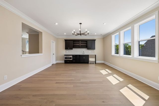 1709 Wilson Pike, Brentwood, TN 37027