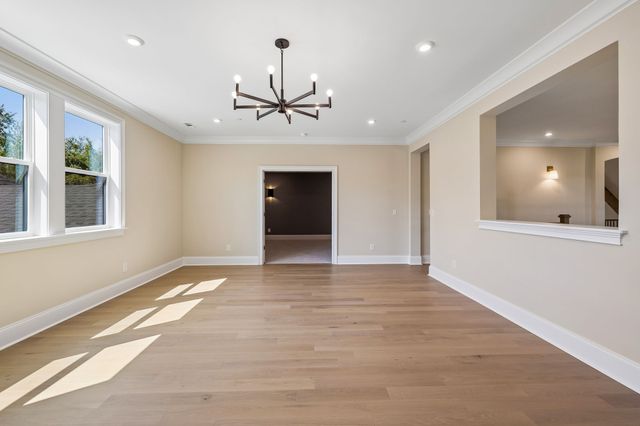 1709 Wilson Pike, Brentwood, TN 37027