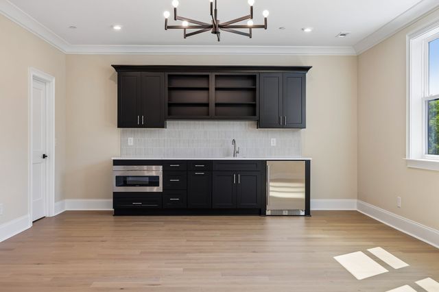 1709 Wilson Pike, Brentwood, TN 37027