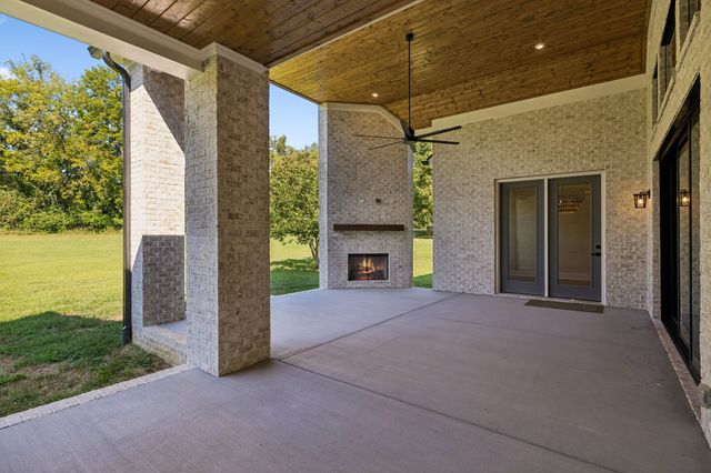 1709 Wilson Pike, Brentwood, TN 37027