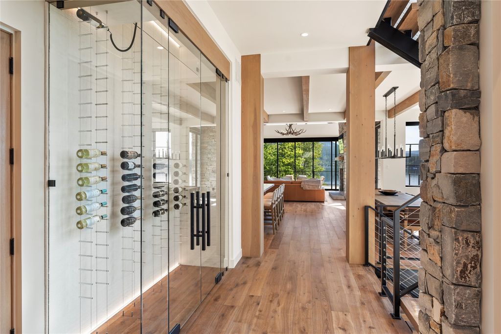 1500 W Lakeshore Drive, Whitefish, MT 59937 photo 12