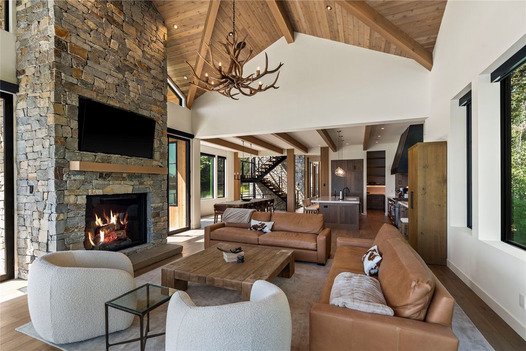 1500 W Lakeshore Drive, Whitefish, MT 59937 photo 20