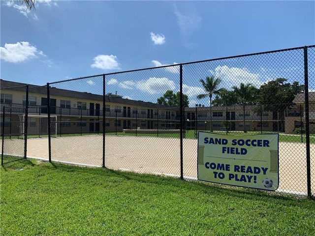 401 NW 34 Street 87-101, Pompano Beach, FL 33064