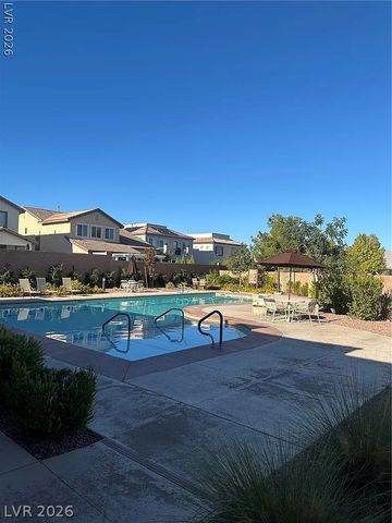 7950 Blue Lake Peak Street, Las Vegas, NV 89166