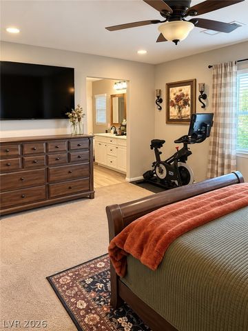 7950 Blue Lake Peak Street, Las Vegas, NV 89166