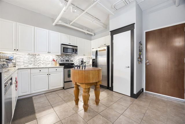 600 Broadway Avenue 117, Grand Rapids, MI 49504