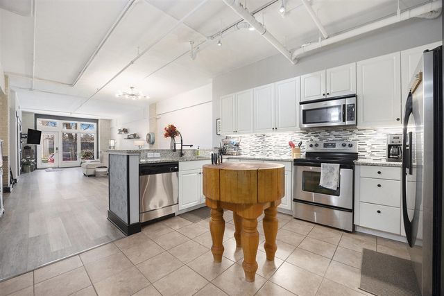 600 Broadway Avenue 117, Grand Rapids, MI 49504