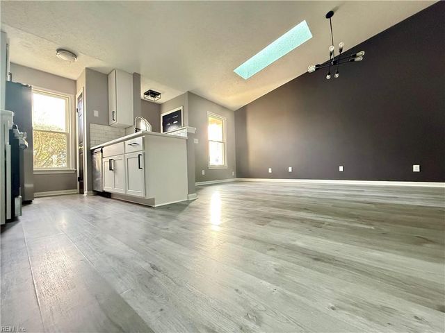 1416 Dighton CT, Virginia Beach, VA 23464