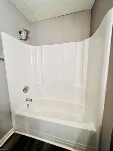 1416 Dighton CT, Virginia Beach, VA 23464