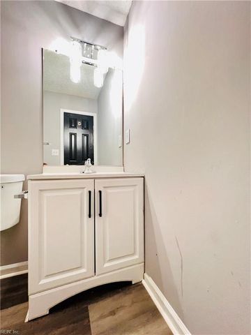 1416 Dighton CT, Virginia Beach, VA 23464