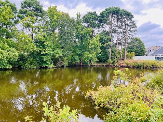 1416 Dighton CT, Virginia Beach, VA 23464