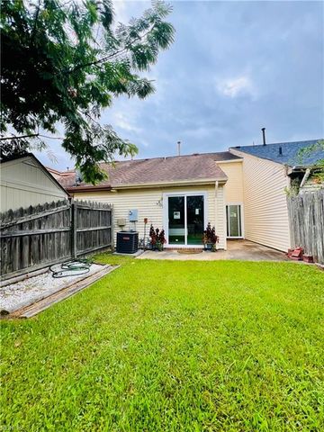 1416 Dighton CT, Virginia Beach, VA 23464