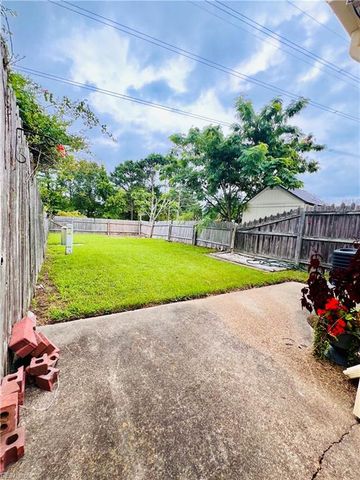 1416 Dighton CT, Virginia Beach, VA 23464