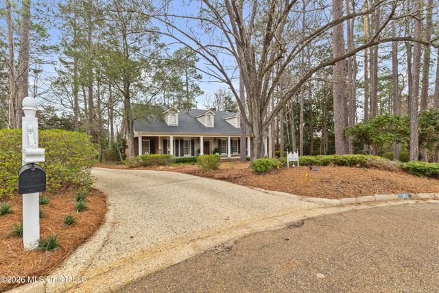 113 Bedford Road, Hattiesburg, MS 39402
