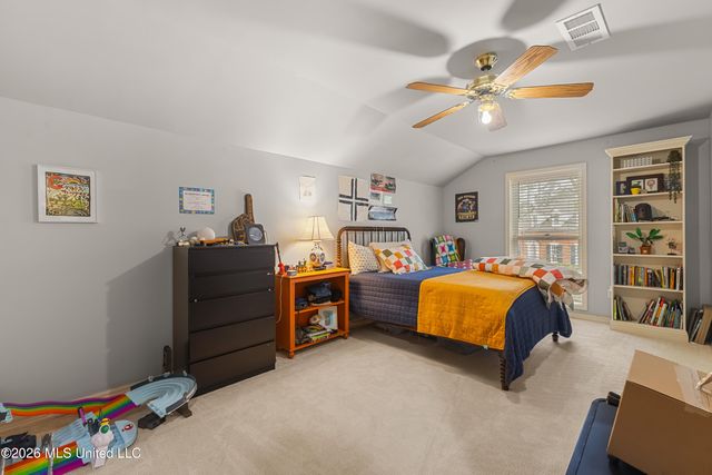 113 Bedford Road, Hattiesburg, MS 39402