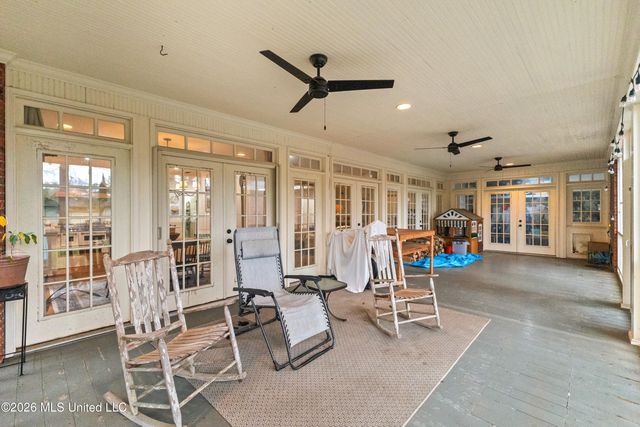 113 Bedford Road, Hattiesburg, MS 39402