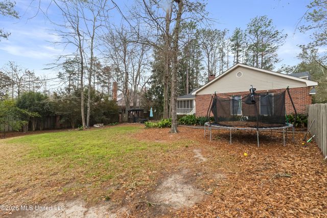 113 Bedford Road, Hattiesburg, MS 39402